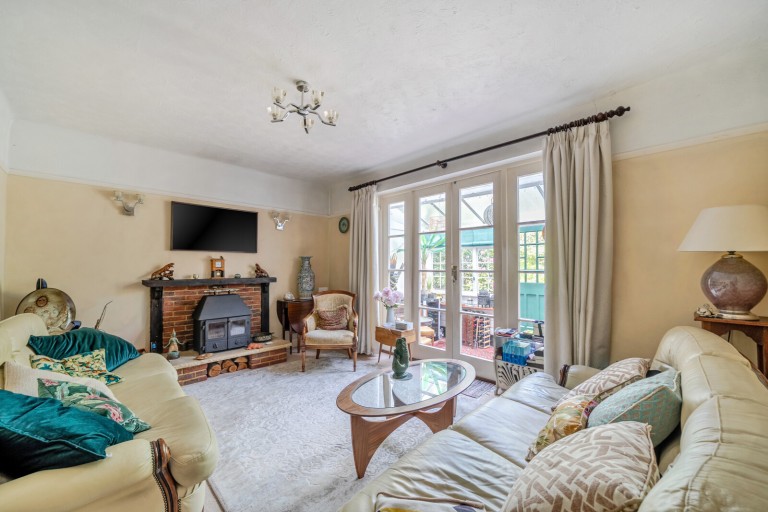Images for Ferndale Avenue, Chertsey, Surrey