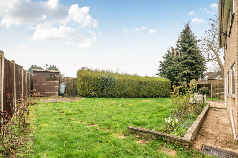 Images for Elm Tree Close, Chertsey, Surrey