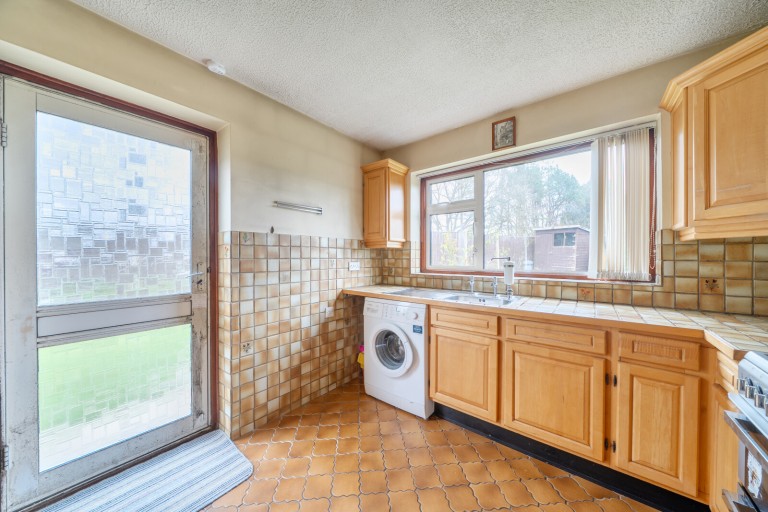 Images for Elm Tree Close, Chertsey, Surrey