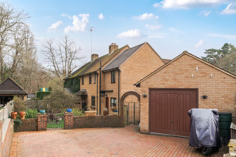 Images for Ottershaw, Chertsey, Surrey