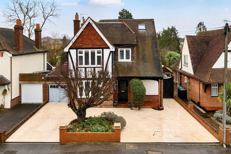 Click the photo for more details of Stepgates, Chertsey, KT16