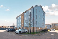 Images for Kennett Lane, Chertsey, Surrey