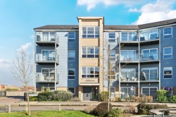 Images for Kennett Lane, Chertsey, Surrey