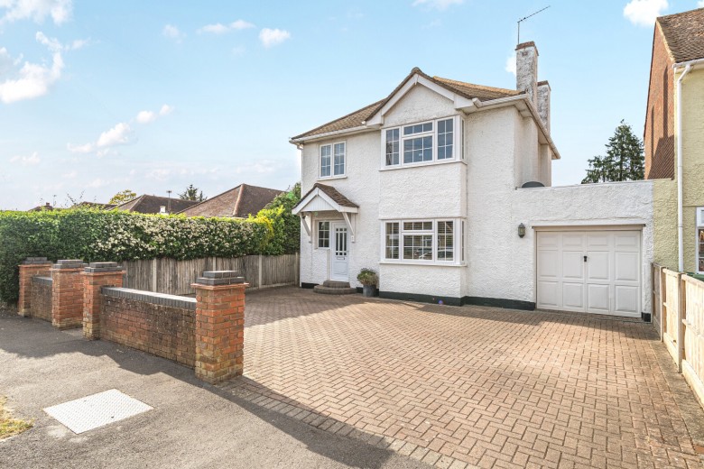 Click the photo for more details of Meadway, Staines-Upon-Thames, Surrey