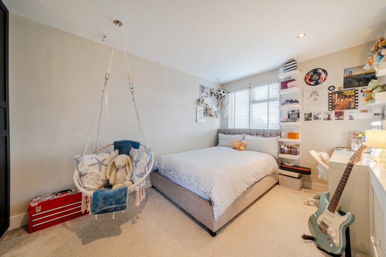 Images for Roakes Avenue, Addlestone, Surrey
