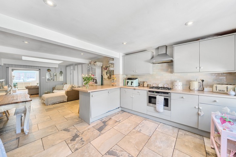 Click the photo for more details of London Street, Chertsey, Surrey