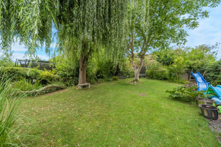 Images for Green Lane, Chertsey, Surrey