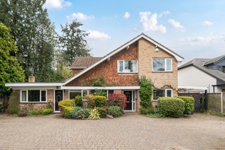 Click the photo for more details of Lyne, Chertsey, Surrey