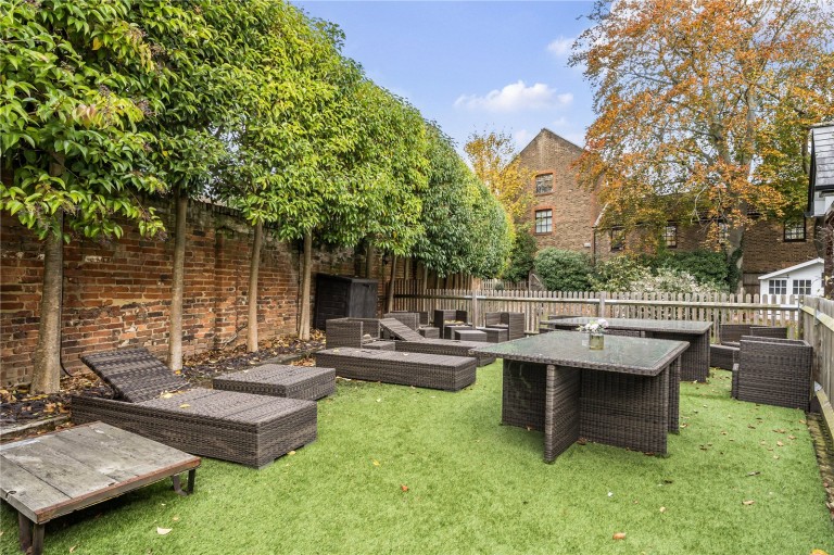 Images for Church Walk, Chertsey, Surrey