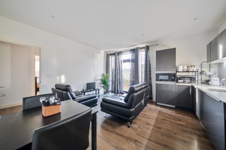 Click the photo for more details of Hanworth Lane, Chertsey, Surrey