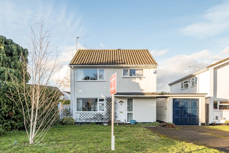 Images for Coombe Drive, Addlestone, Surrey