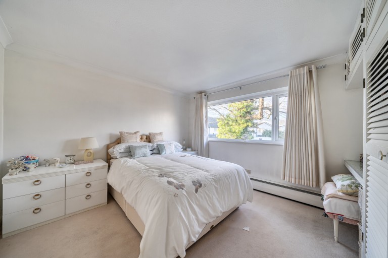 Images for Coombe Drive, Addlestone, Surrey