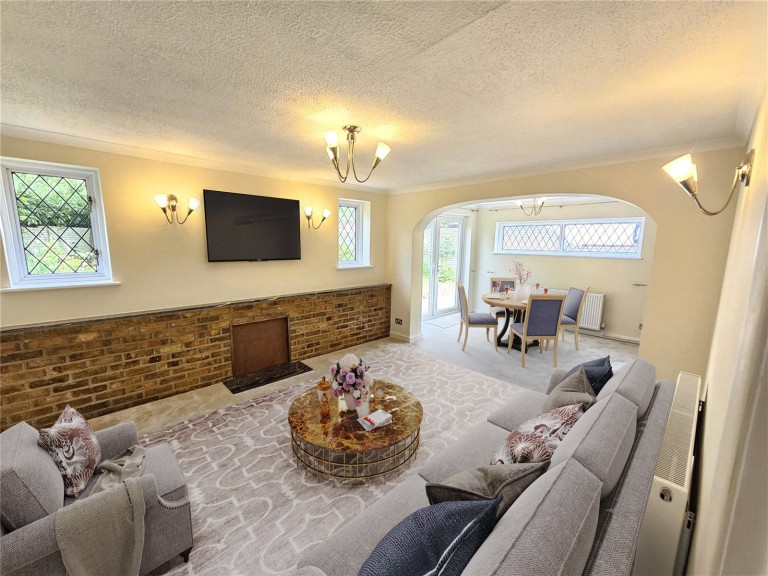 Images for Malus Drive, Row Town, Surrey