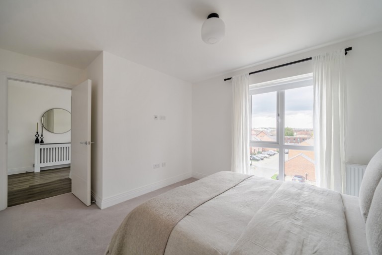 Images for Garrett Crescent, Chertsey, Surrey