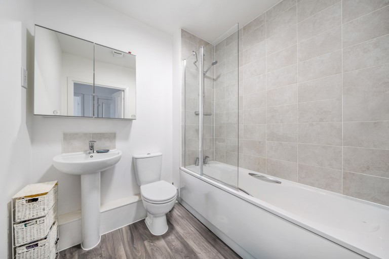 Images for Highwayman Grove, Chertsey, Surrey