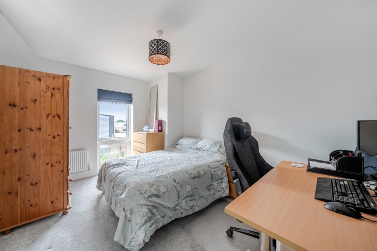 Images for Highwayman Grove, Chertsey, Surrey
