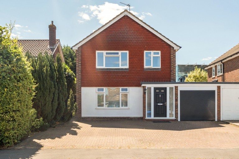 Images for Sandalwood Avenue, Chertsey, Surrey