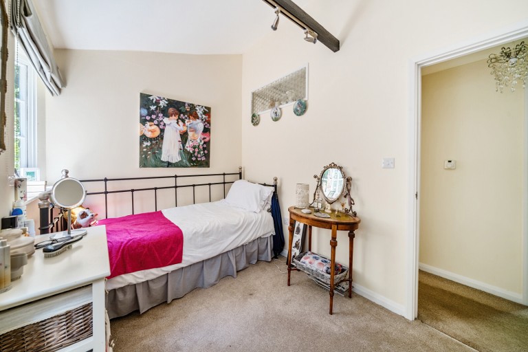 Images for Sandhills Meadow, Shepperton, Surrey