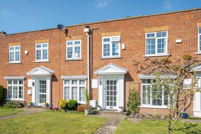 Click the photo for more details of Dunboe Place, Shepperton, Surrey
