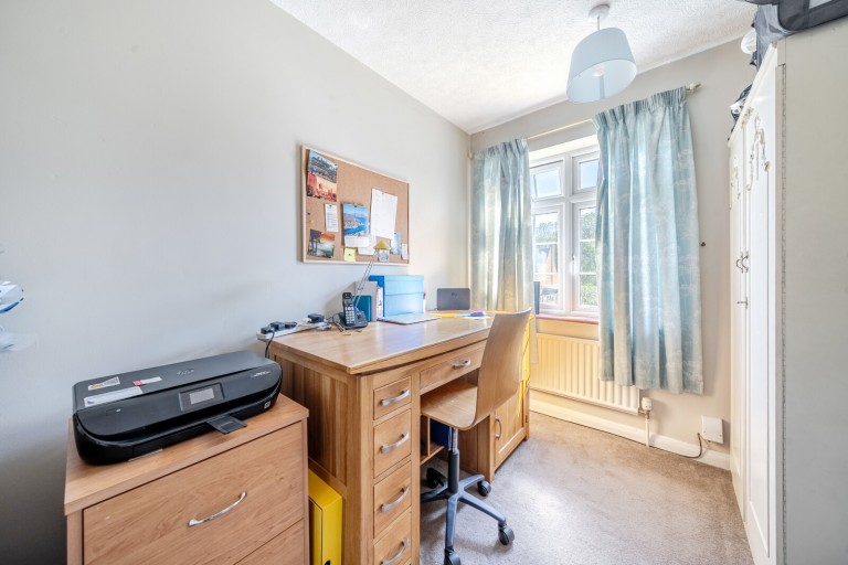 Images for Dunboe Place, Shepperton, Surrey