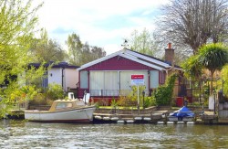 Images for Pharaohs Island, Shepperton, TW17