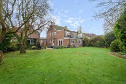 Images for Upper Halliford, Shepperton, Surrey