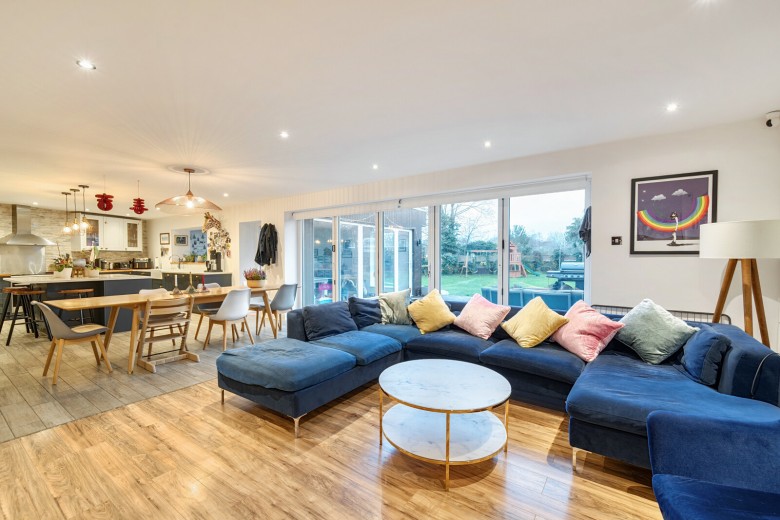 Click the photo for more details of Tadmor Close, Lower Sunbury, Surrey