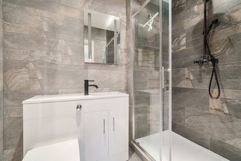 Images for Tadmor Close, Lower Sunbury, Surrey