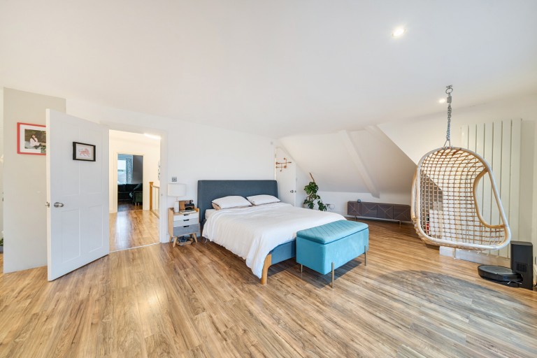 Images for Tadmor Close, Lower Sunbury, Surrey