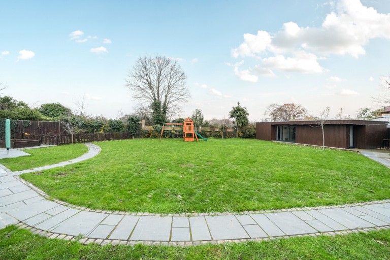 Images for Tadmor Close, Lower Sunbury, Surrey