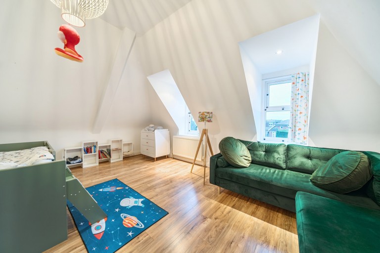 Images for Tadmor Close, Lower Sunbury, Surrey