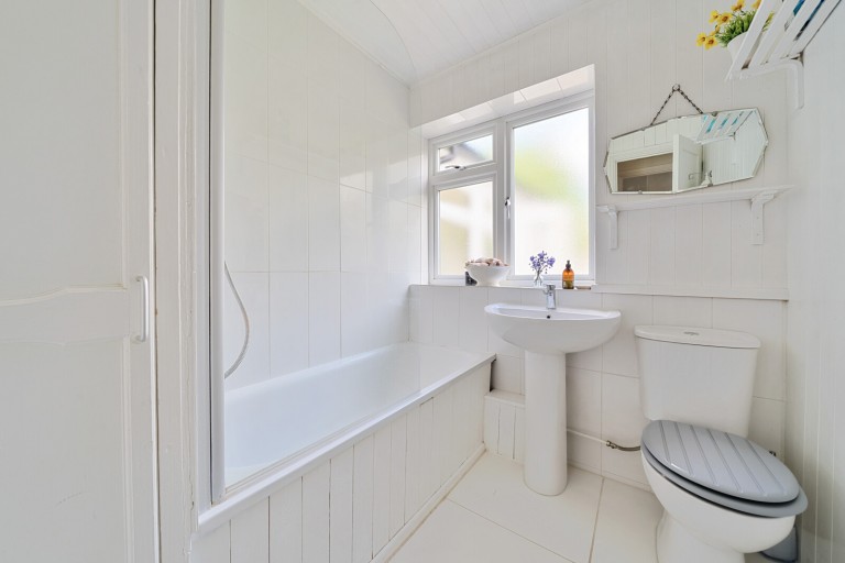 Images for Willow Way, Sunbury, Surrey
