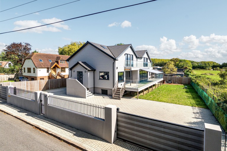 Images for Dockett Eddy Lane, Shepperton, Surrey