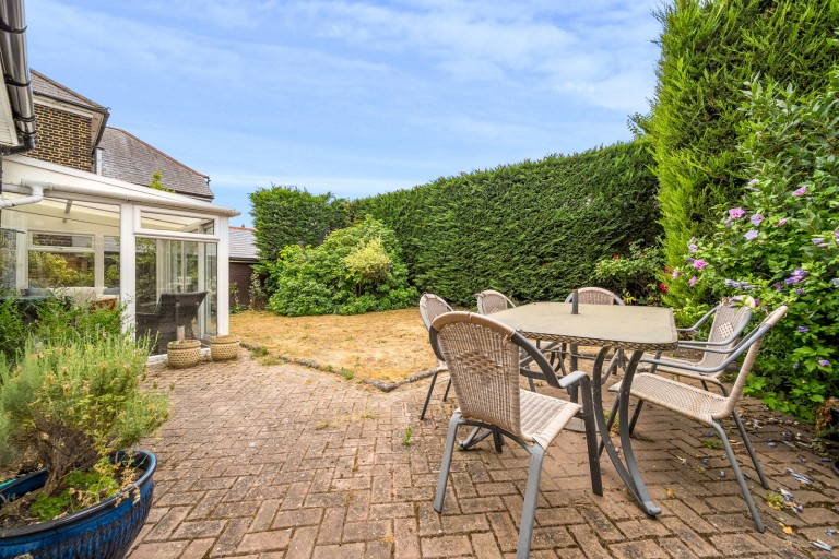 Images for Upper Halliford Road, Shepperton, Surrey