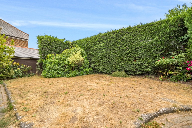 Images for Upper Halliford Road, Shepperton, Surrey