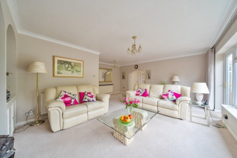 Click the photo for more details of Kenton Avenue, Sunbury-On-Thames, Surrey