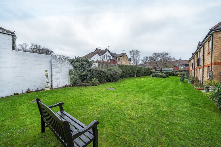 Images for Mervyn Road, Shepperton, Surrey
