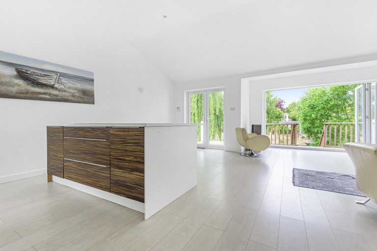 Images for Wheatleys Eyot, Sunbury-On-Thames, Surrey