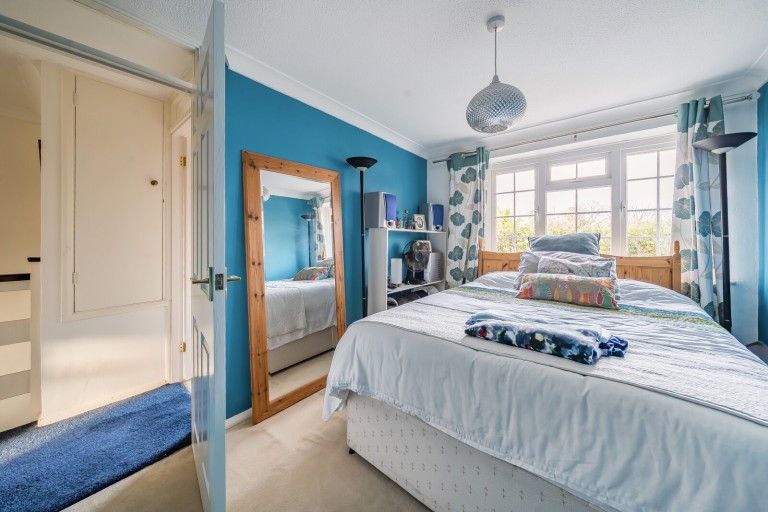 Images for Fairlawns, Lower Sunbury, Surrey