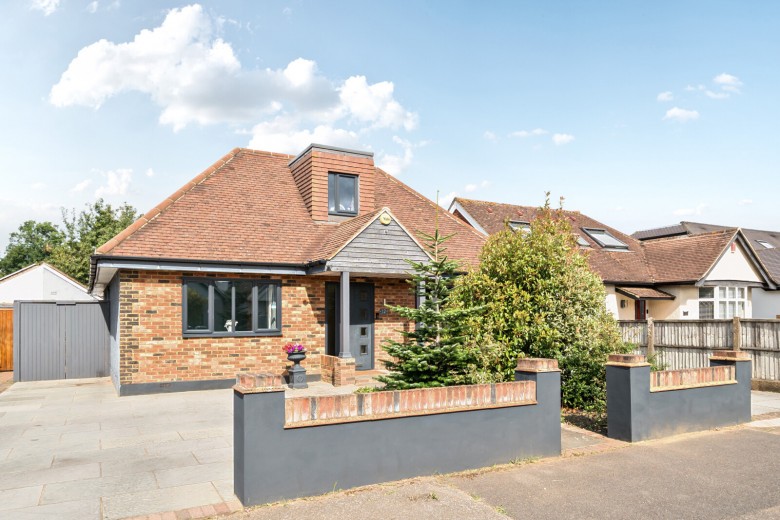 Click the photo for more details of Kilmiston Avenue, Shepperton, Surrey
