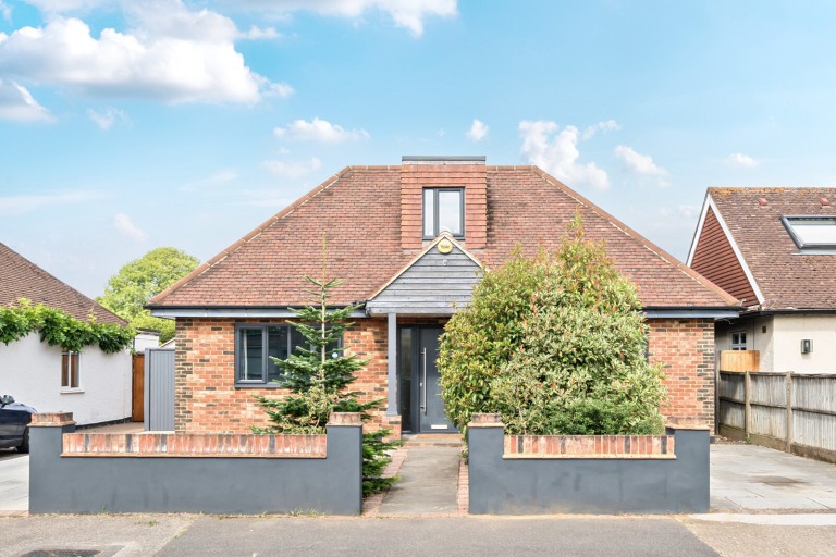 Images for Kilmiston Avenue, Shepperton, Surrey