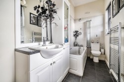 Images for Upper Halliford Road, Shepperton, Surrey