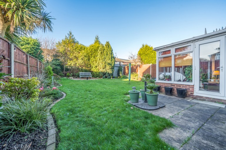Images for Cumbernauld Gardens, Sunbury-On-Thames, TW16