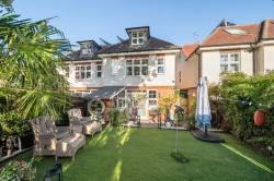 Images for Andrews Gate, Shepperton, Surrey