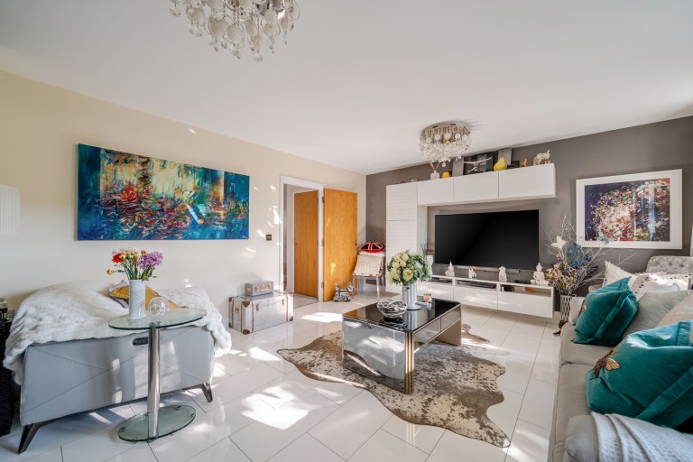 Images for Andrews Gate, Shepperton, Surrey