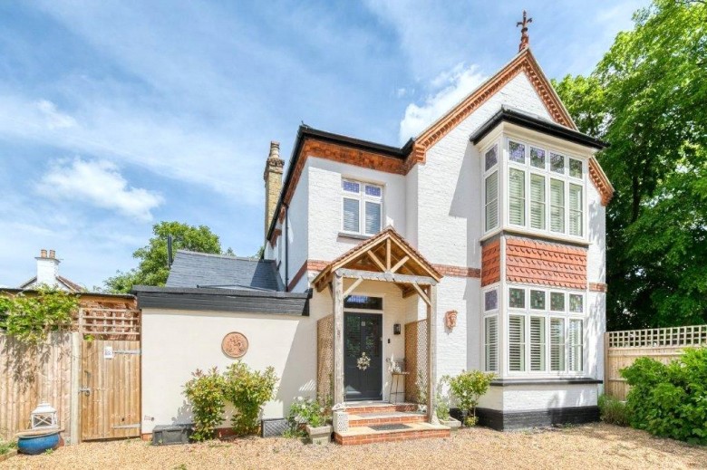 Click the photo for more details of Dunboe Place, Shepperton, Surrey