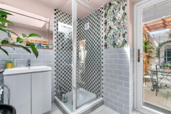 Images for Dunboe Place, Shepperton, Surrey