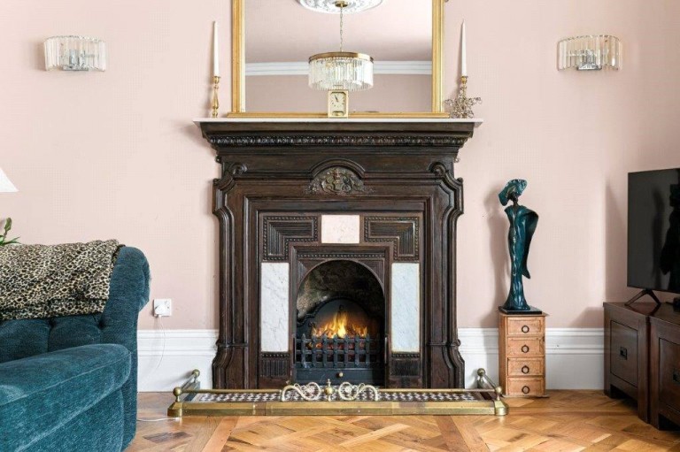 Images for Dunboe Place, Shepperton, Surrey