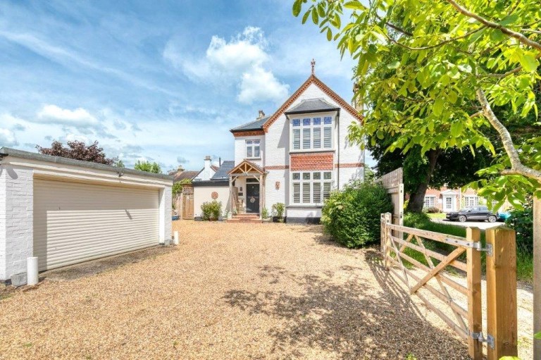 Images for Dunboe Place, Shepperton, Surrey