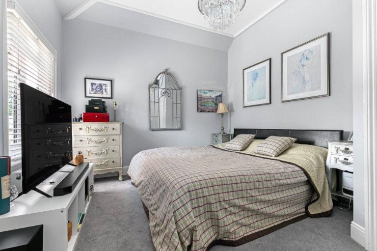Images for Dunboe Place, Shepperton, Surrey
